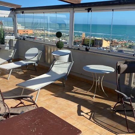 Hotel Bellavista ليدو دي أوستيا المظهر الخارجي الصورة