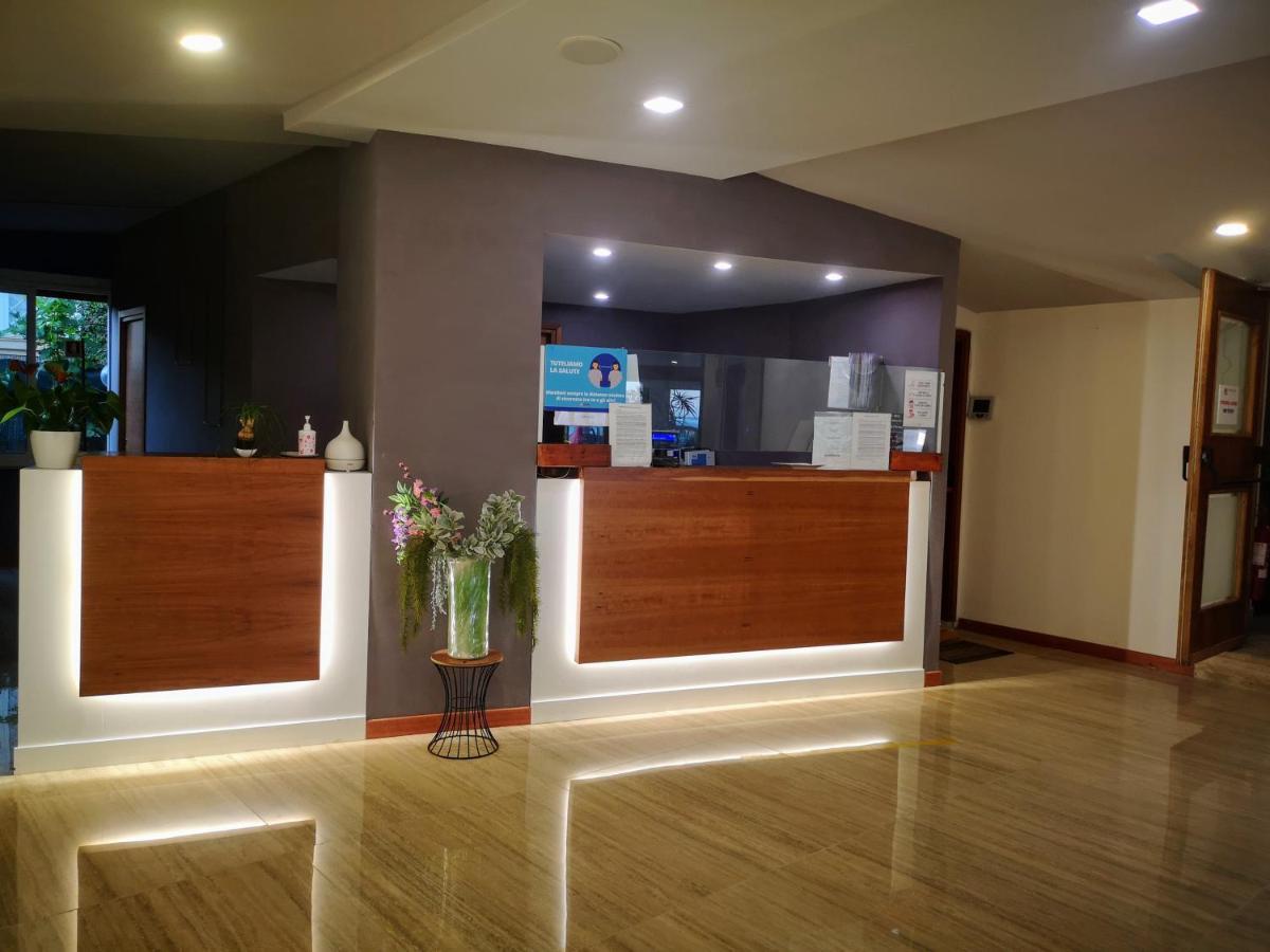 Hotel Bellavista ليدو دي أوستيا المظهر الخارجي الصورة