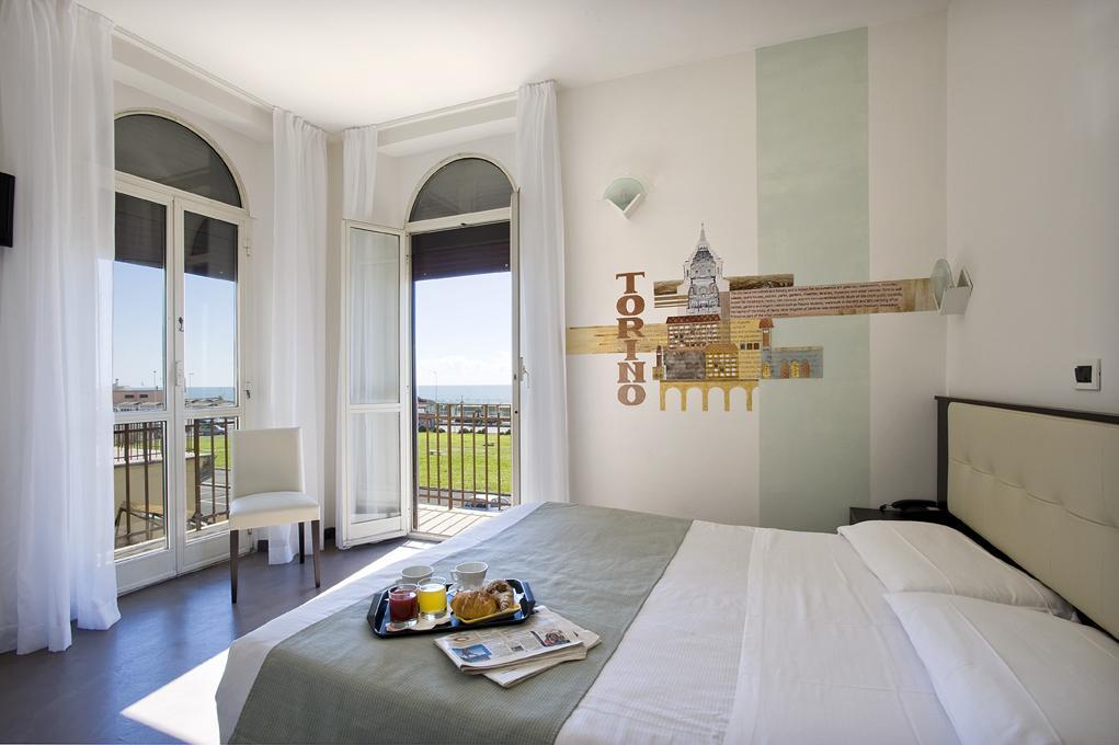 Hotel Bellavista ليدو دي أوستيا المظهر الخارجي الصورة