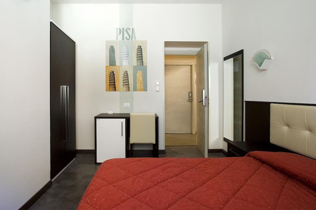 Hotel Bellavista ليدو دي أوستيا الغرفة الصورة