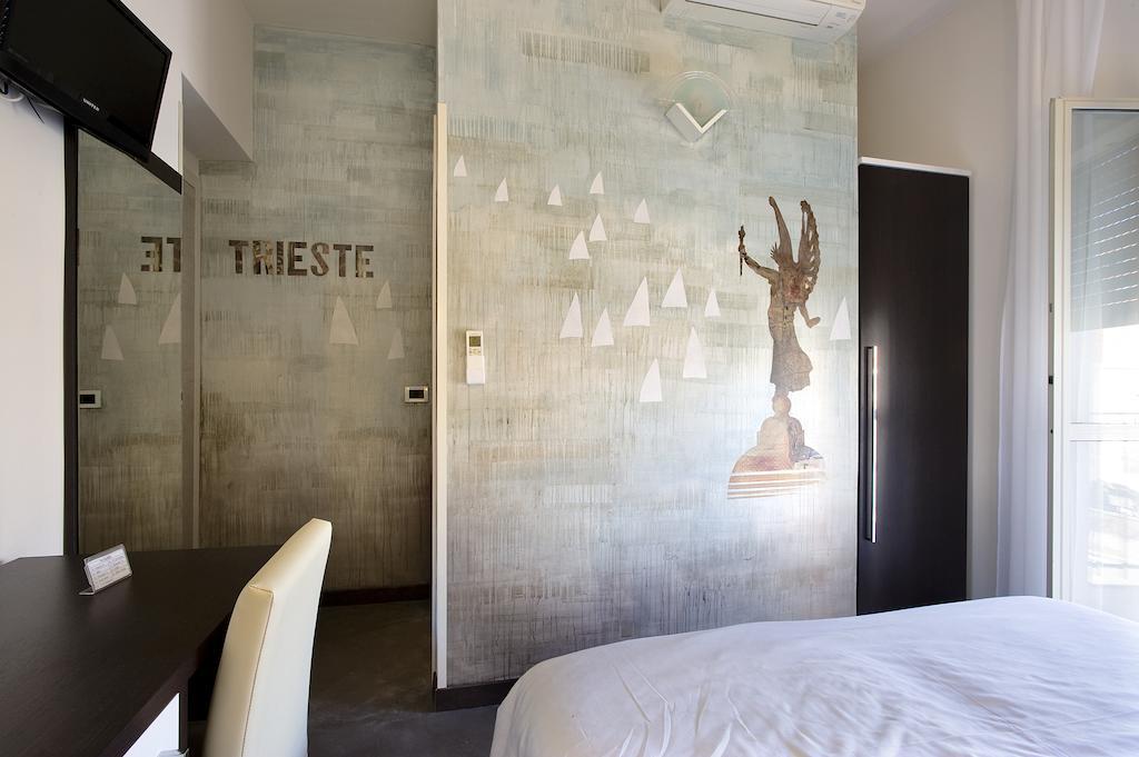 Hotel Bellavista ليدو دي أوستيا الغرفة الصورة