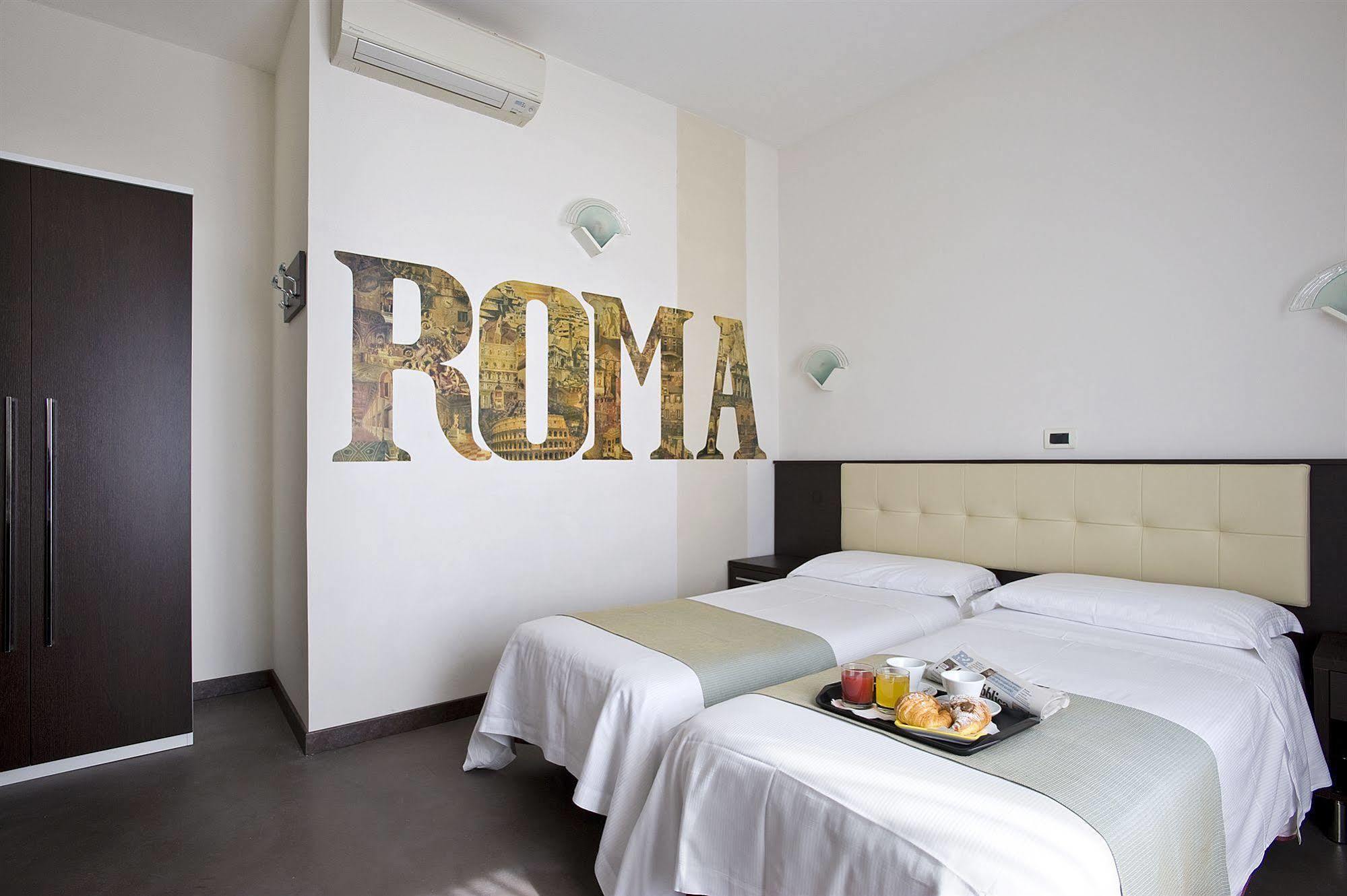 Hotel Bellavista ليدو دي أوستيا المظهر الخارجي الصورة