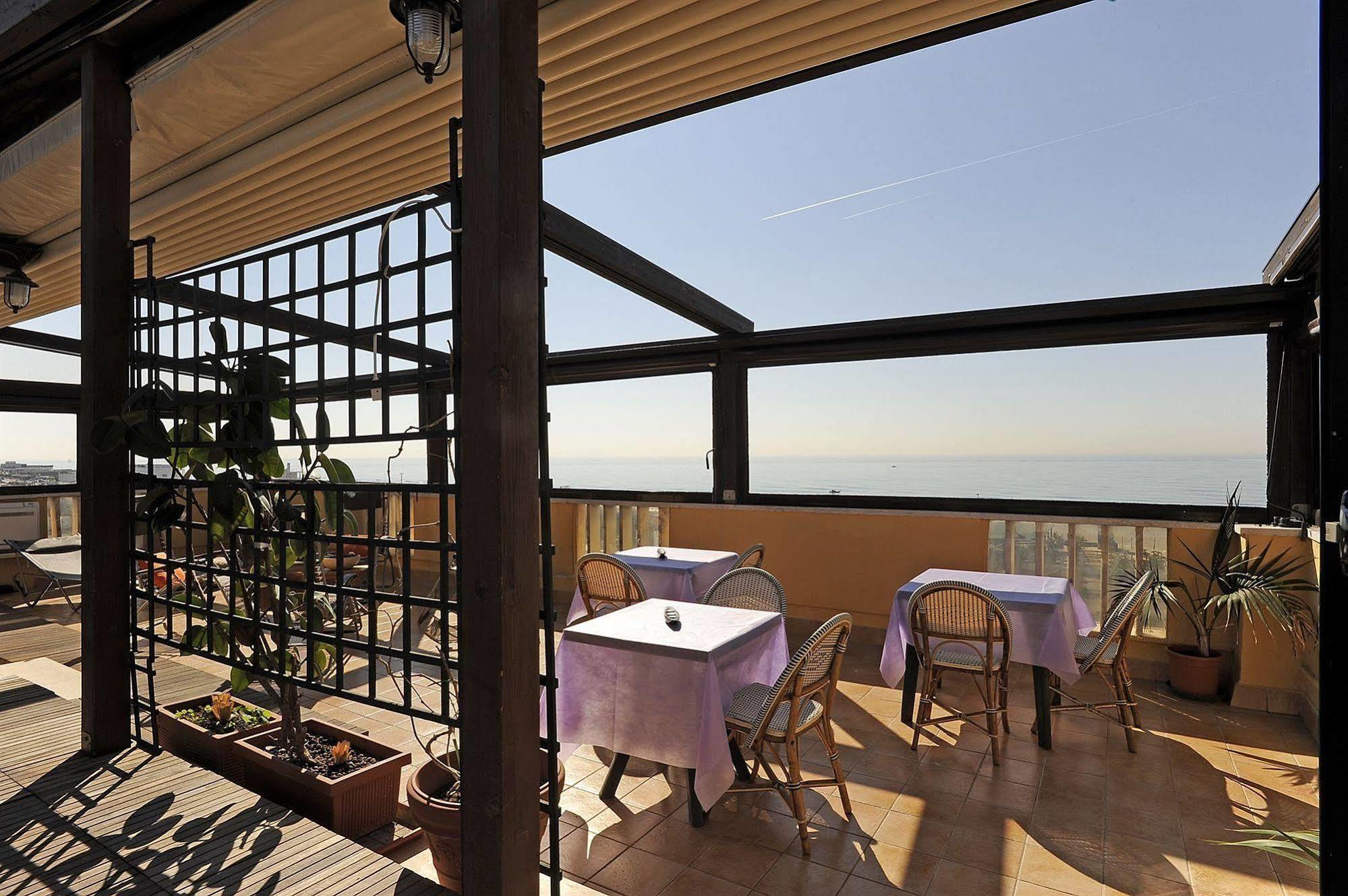 Hotel Bellavista ليدو دي أوستيا المظهر الخارجي الصورة